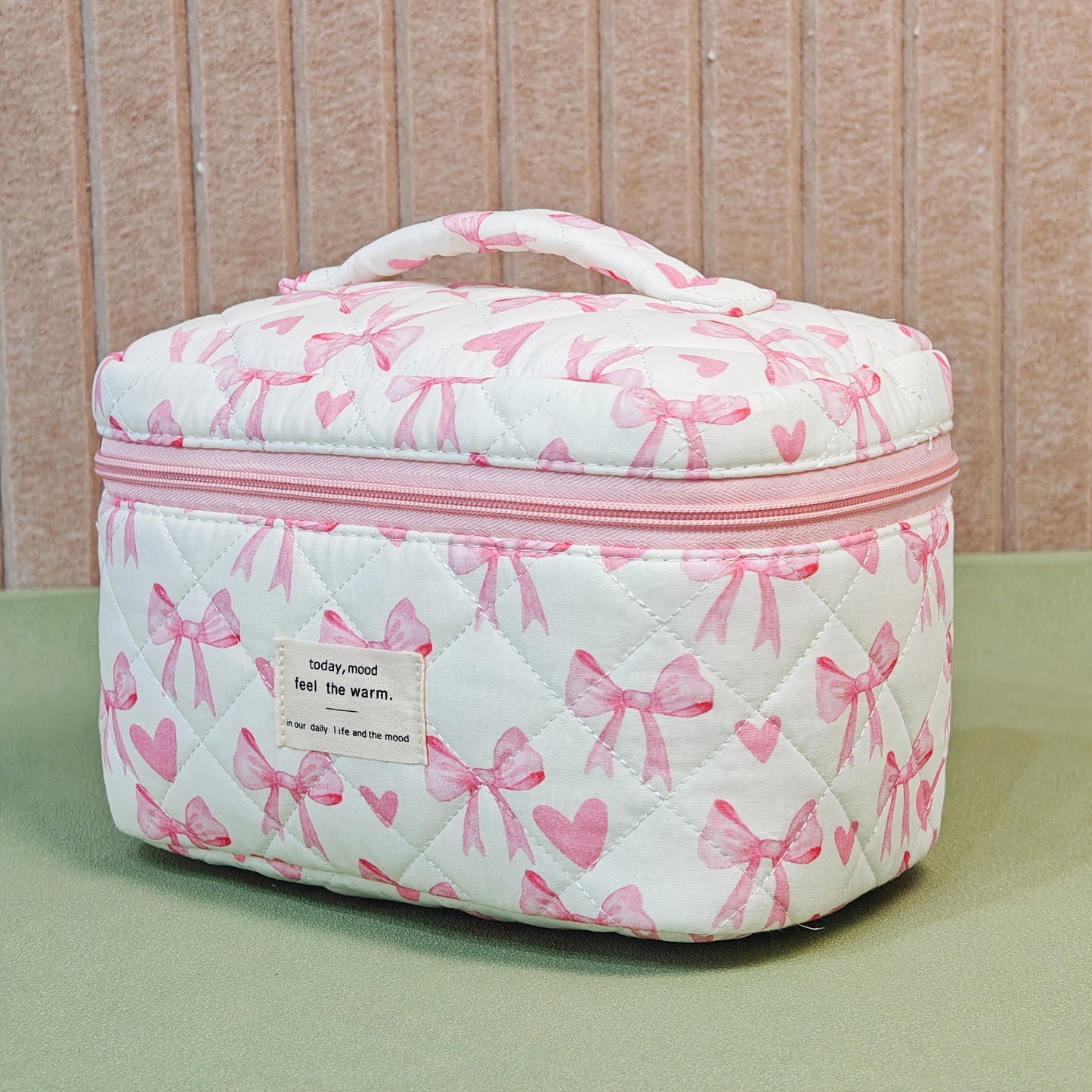 🎀 Комплект несесери за грим (4 броя) — Pink & White Bow Heart Edition 💕